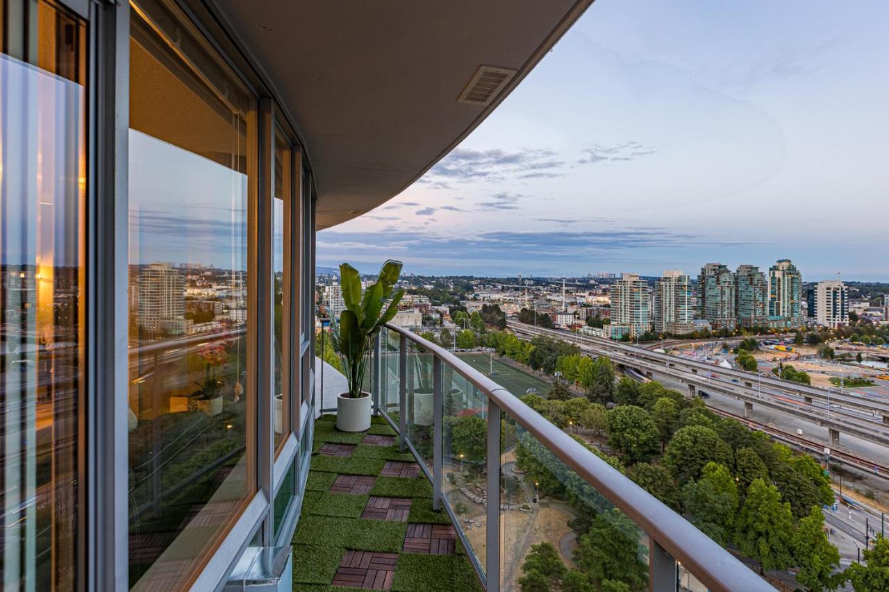 Condo In Downtown Vancouver - Near Rogers Arena ภายนอก รูปภาพ